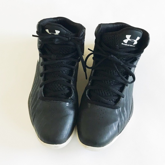 Men’s under armour basketball shoes 🏀 - Picture 3 of 9